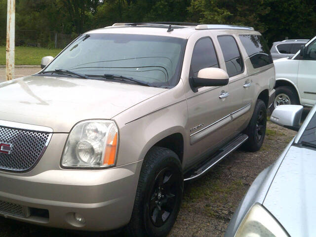 gmc yukon xl 2008 1GKFK66828J162209 image gmc yukon xl 2008 1GKFK66828J162209 image
